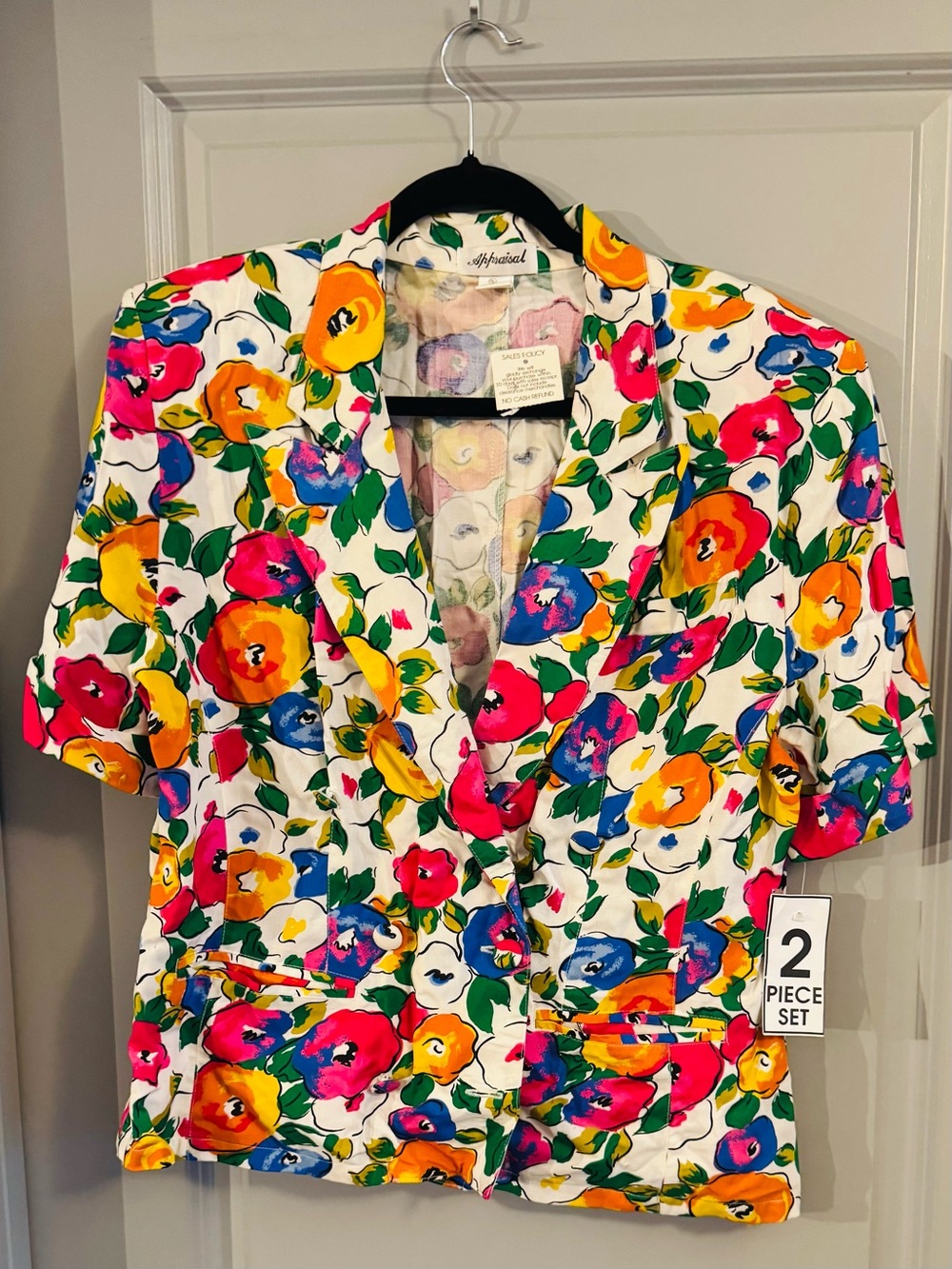 Appraisal Vintage White Floral Button-Down Blazer Top in Multicolor Bloom XL